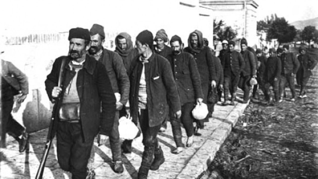 Rusların Yılan Adasındaki Müslüman Esir Kampları